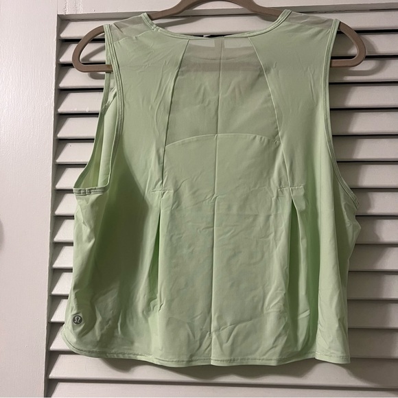 Lululemon Athletica Green Crop Tank Top - Picture 5 of 8